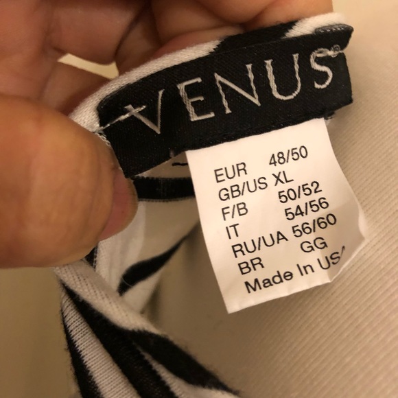 Final Price 🌹 Venus Flowery Blouse. - Picture 6 of 6